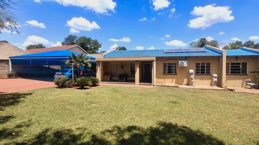 3 Bedroom Property for Sale in Sasolburg Ext 11 Free State